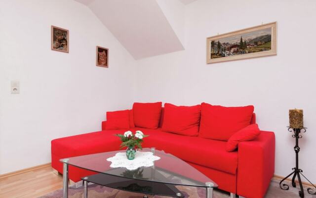 Mullenborn Mountain Nest