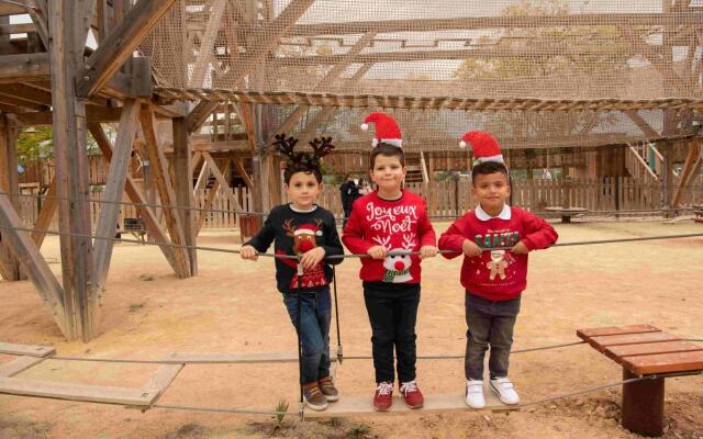 Magic Robin Hood Waterpark Lodge Resort