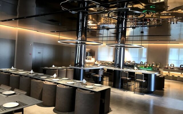 Xi 'an Orange Crystal Hotel