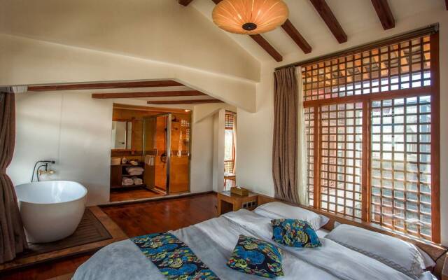 Yunzhong Baisha Lijiang Inn