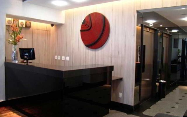 Bristol Golden Plaza Hotel