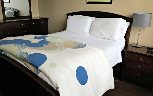 Pelican Suites at North Vancouver