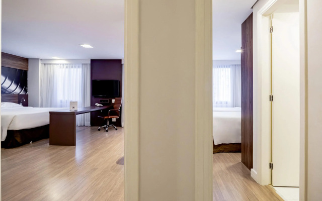 Mercure Sao Paulo Moema Times Square