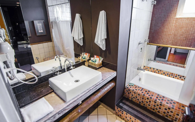 Stream Palace Hotel