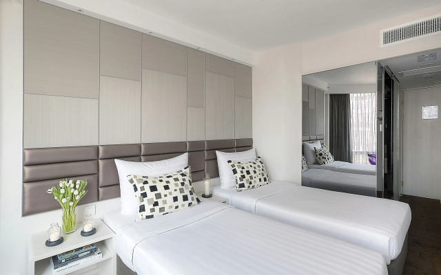 Stanford Hotel