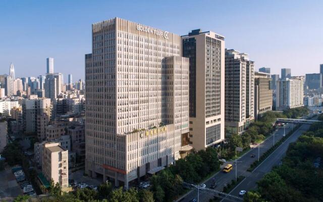 Golden Tulip Hotel