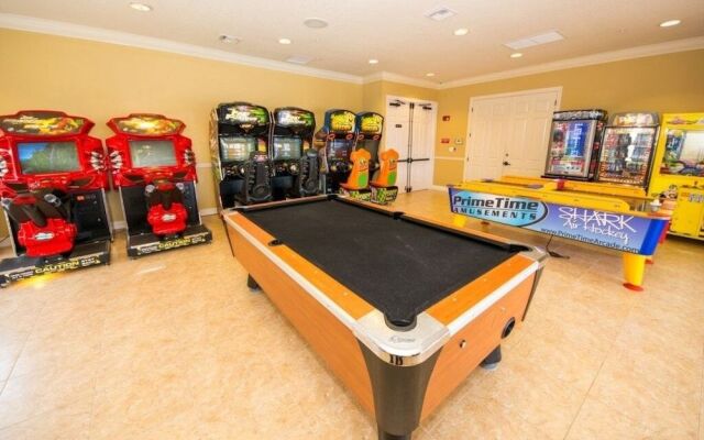 H2u - Olive - Vc4804 4 Bedroom Apts by Redawning