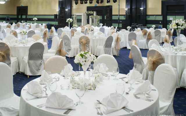 Movenpick Hotel Amman (ex Holiday Inn Amman)