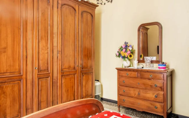 Elegant City-centre Flat