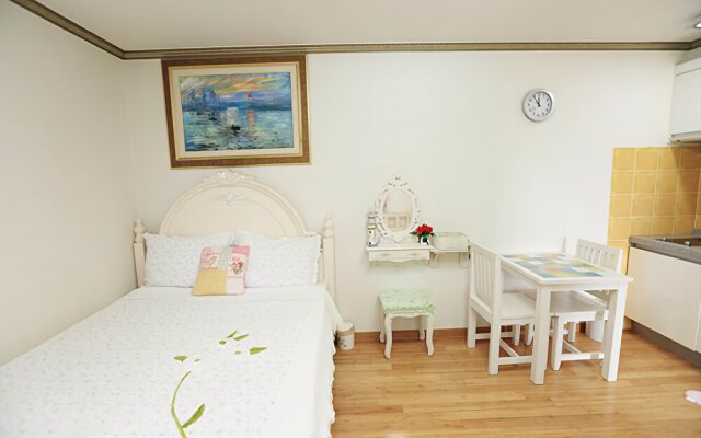 Ganghwa Rulru Ralra Pension