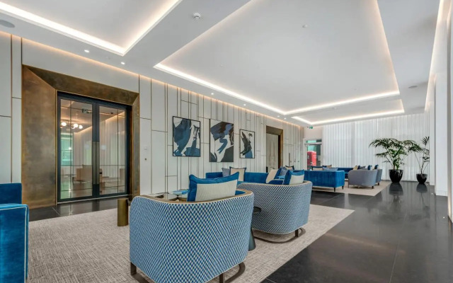 Maine Tower at Canary Wharf by MySquare