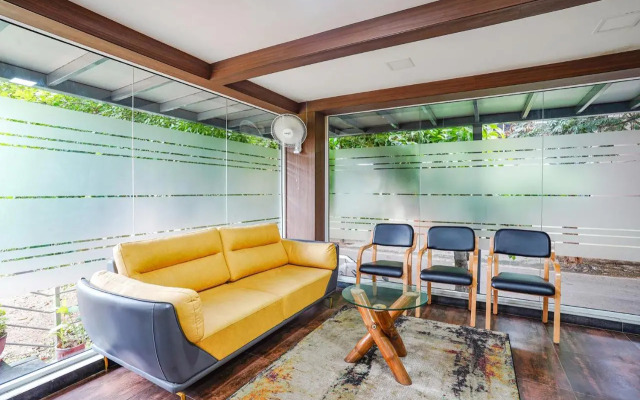 Silicon Hearth Business Hotel