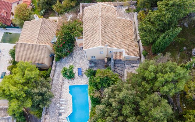 Loadstar Villas