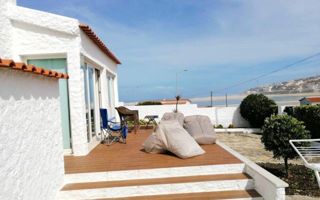 Property with 2 Bedrooms in Obidos , with Wonderful Sea View, Furnished Terrace And Wifi - 100 M From the Beach