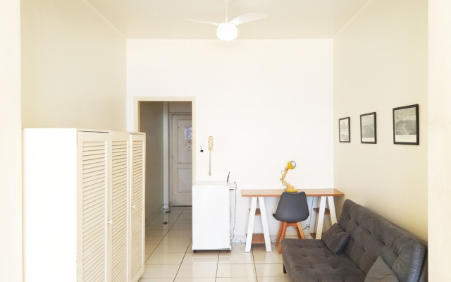 TC601 Studio com Vista total da Praia