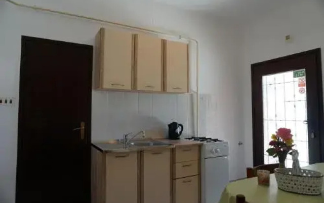 Apartments Mirjana 158