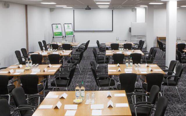 Holiday Inn Corby - Kettering A43 by IHG