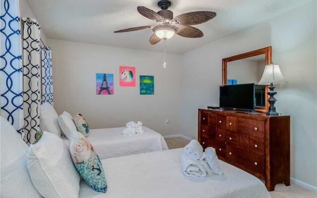 Seashell 19 - Two Bedroom Condo