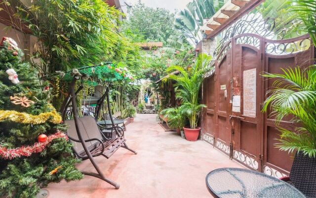 OYO 491 J & H Apartments