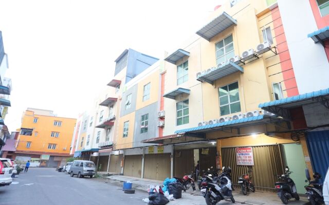 OYO 92988 City Room