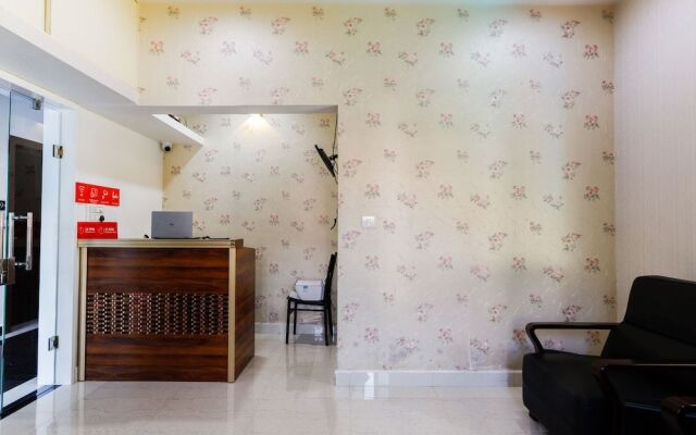 OYO 62647 Hotel Suites 9