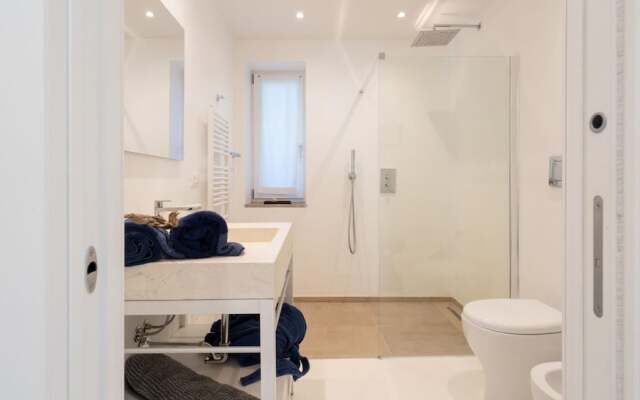 Li-b669-lost0at - Villa Giomoa 8