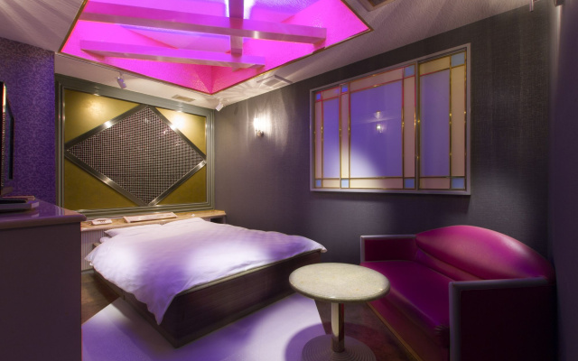 HOTEL G7 - Adults Only