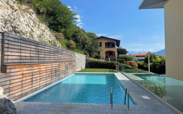 Modern House Apartment 1