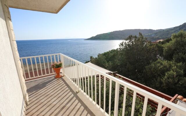 Marlene - 50 m From sea - R5