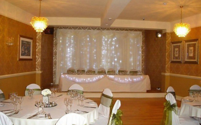The George Hotel