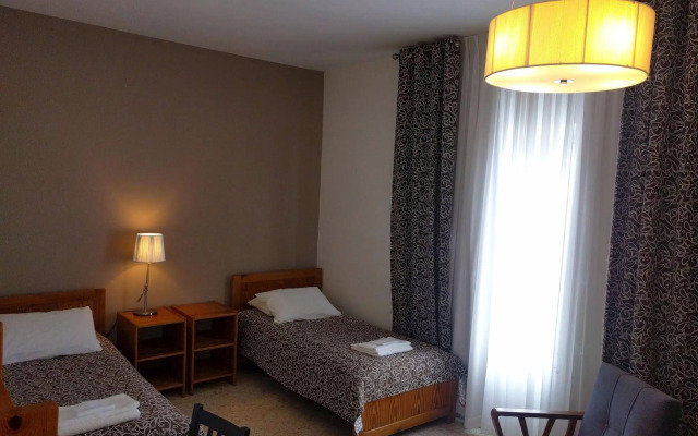 St. George’s Cathedral Pilgrim Guesthouse – Jerusalem