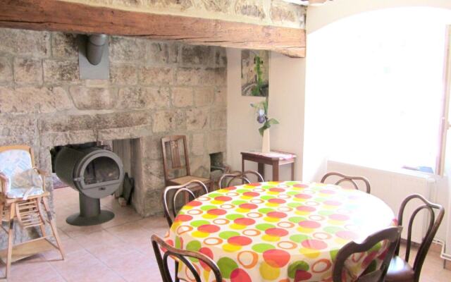 House With 4 Bedrooms in Saint-andré-en-vivarais, With Furnished Garde