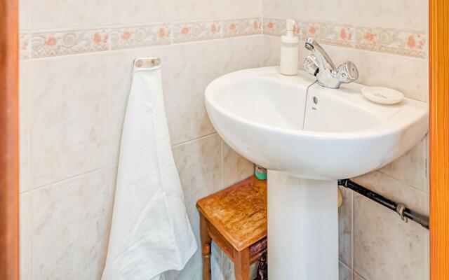 Comfy Holiday Home in Denia near Playa Beach