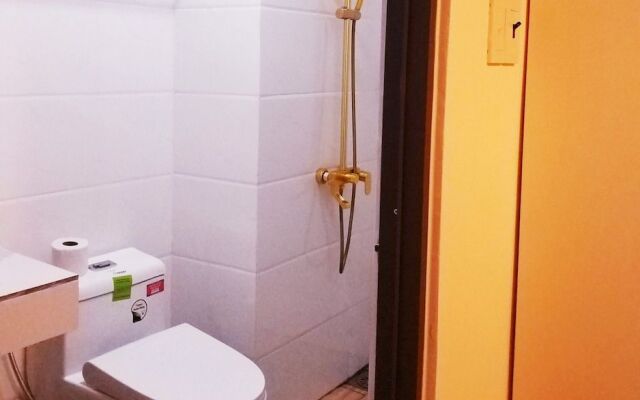 Little Garden Hostel