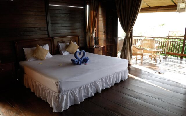 Froggies Divers Resort
