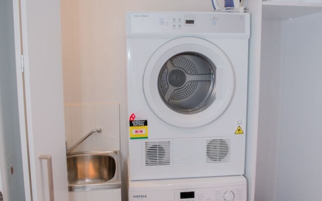 Southbank 2 Bedrooms Apt Next to Crown