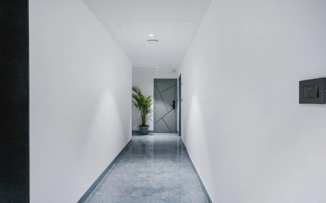 Fabhotel Prime Cloud 5 Studios