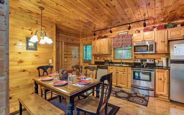 Makin Memories - Two Bedroom Cabin