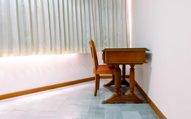 Spacious 3br Senopati Apartment Near Scbd