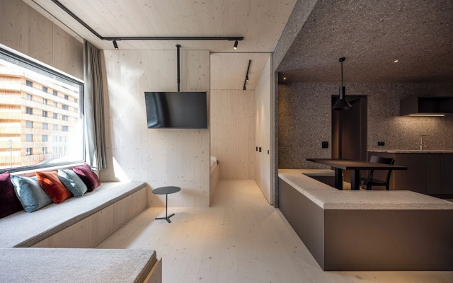 Me and All Hotel Flims, by Hyatt