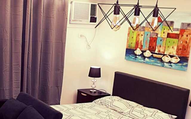 City Center Sleek Studio Deluxe