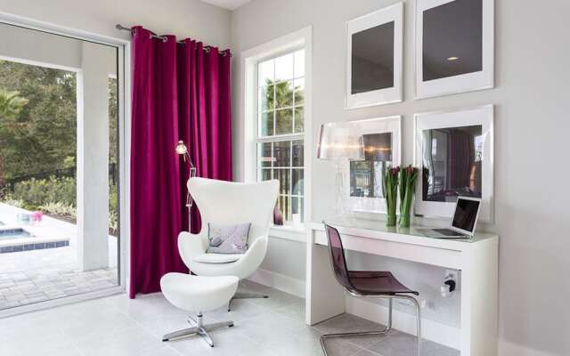 W216 - 5 Bedroom Luxury Villa Near Disney