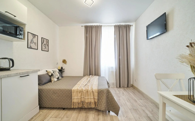 Apart April (Apart April) on 202/2 Rodionov Street
