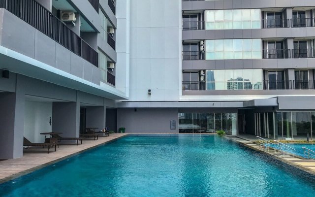 Stunning Studio at Ciputra World 2 Apartment