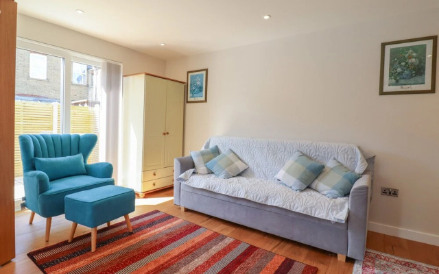 Wellington Cottage