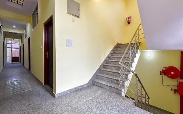 OYO 77294 Hotel Vanshil