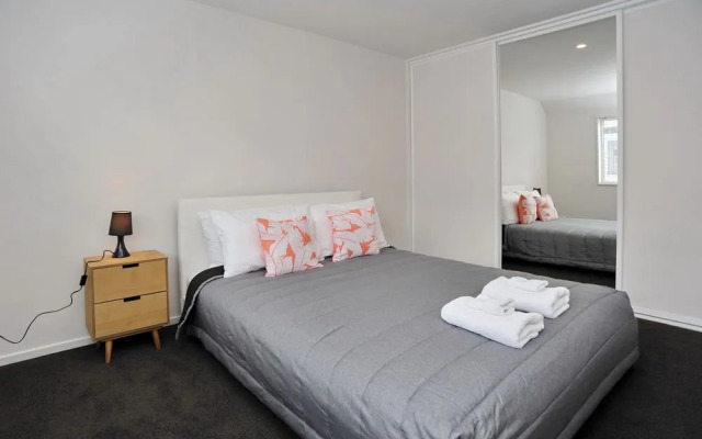 Madras St Apartments - City