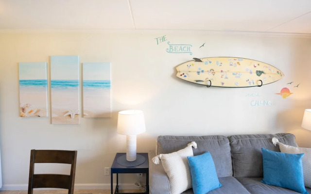 Tower 2 Suite 1207 1 Bedroom Condo