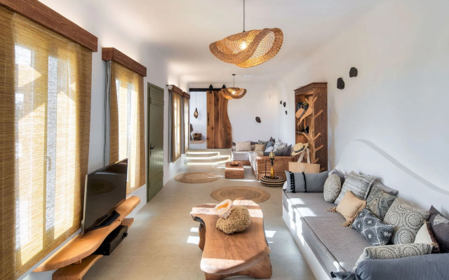 Ayama Hideaway Villa by Calm Collection