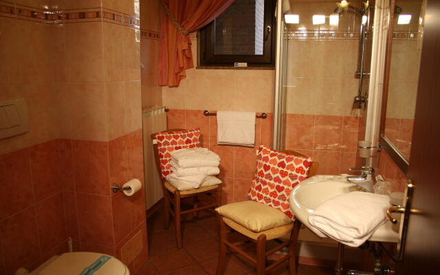 Euro House Inn Airport